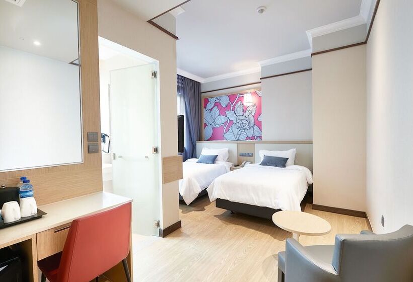 اتاق اجرایی, Bencoolen@hong Kong Street