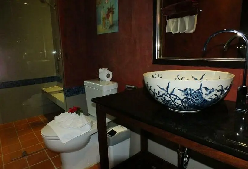 Perhesviitti, C&n Kho Khao Beach Resort   Sha Plus