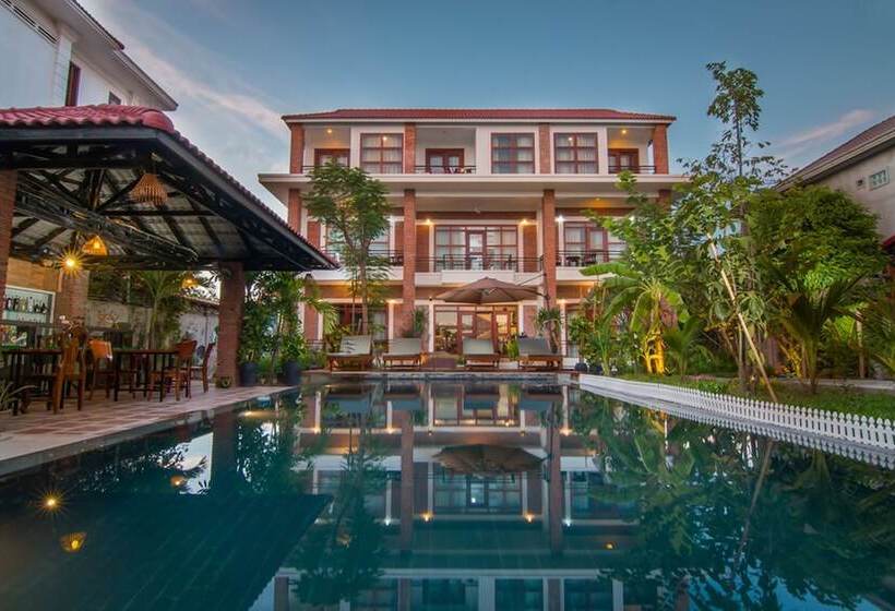 غرفة عائلية, Eco Villa