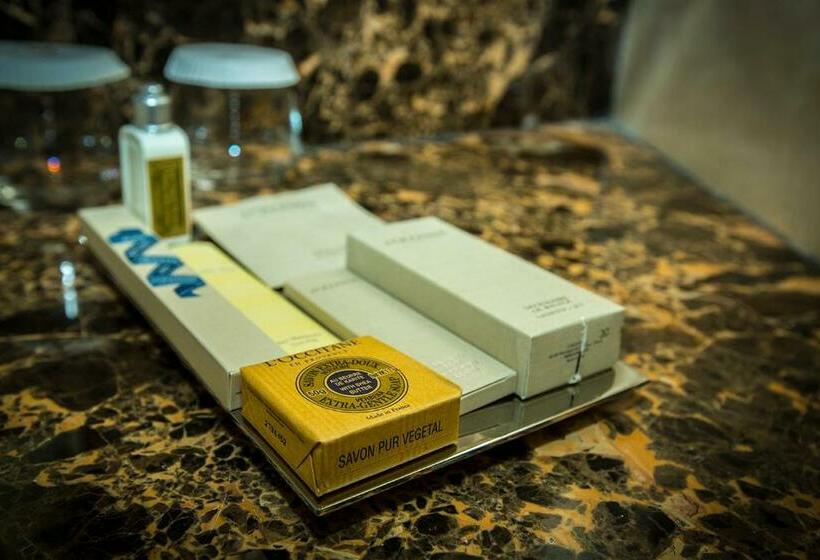 اتاق سوپریور با تخت بزرگ, Grand Millennium Sulaimani