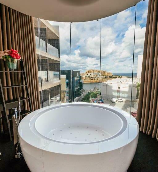 سوئیت با وان آب گرم, Hugo S Boutique Hotel   Adults Only