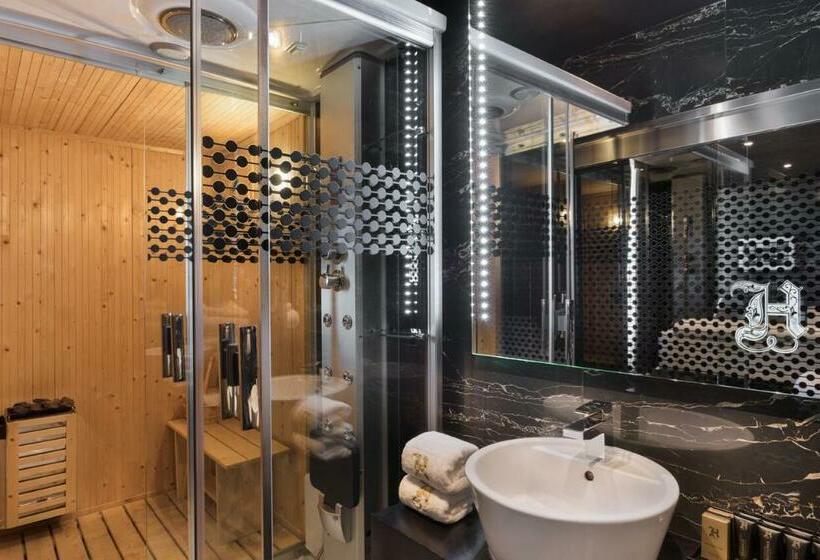 سوییت سوپریور, Hugo S Boutique Hotel   Adults Only