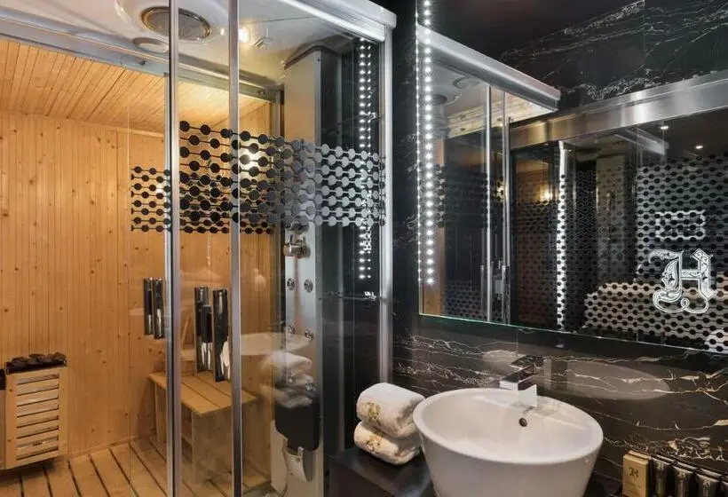 سوییت سوپریور, Hugo S Boutique Hotel   Adults Only