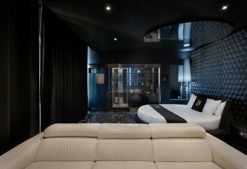 سوییت سوپریور, Hugo S Boutique Hotel   Adults Only
