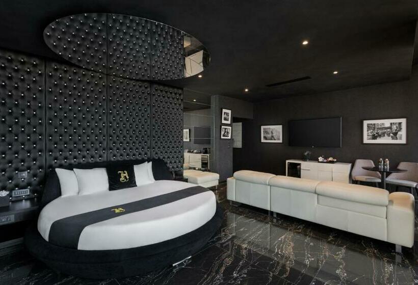 سوییت سوپریور, Hugo S Boutique Hotel   Adults Only