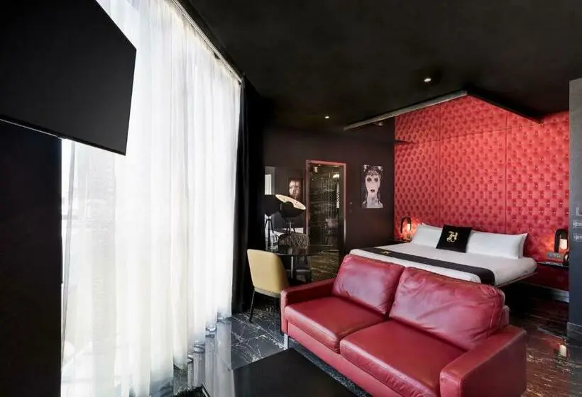 سوییت سوپریور با چشم‌انداز دریا, Hugo S Boutique Hotel   Adults Only