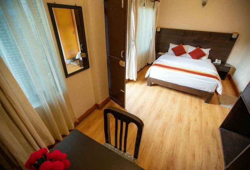 اتاق لوکس, Kathmandu Sunny