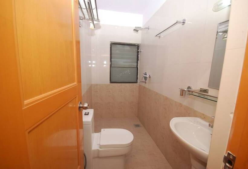 اتاق لوکس, Kathmandu Sunny