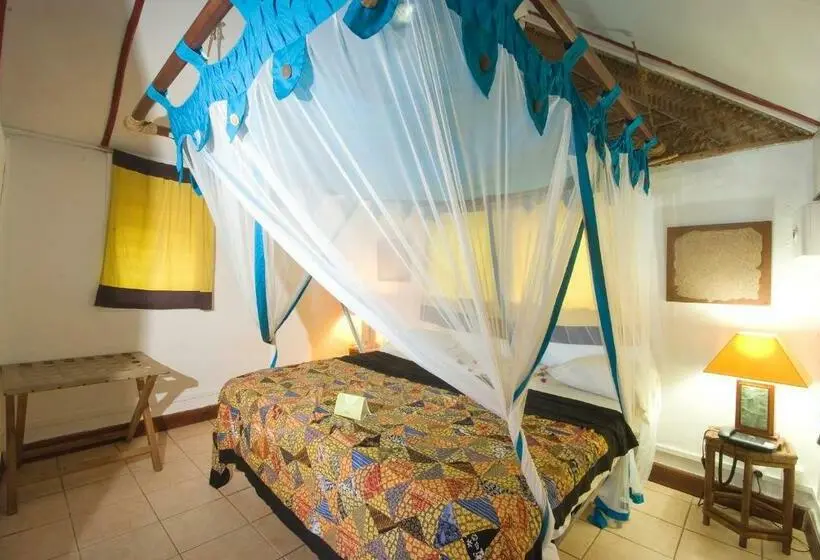 بانگلوی استاندارد, Le Jardin Maore