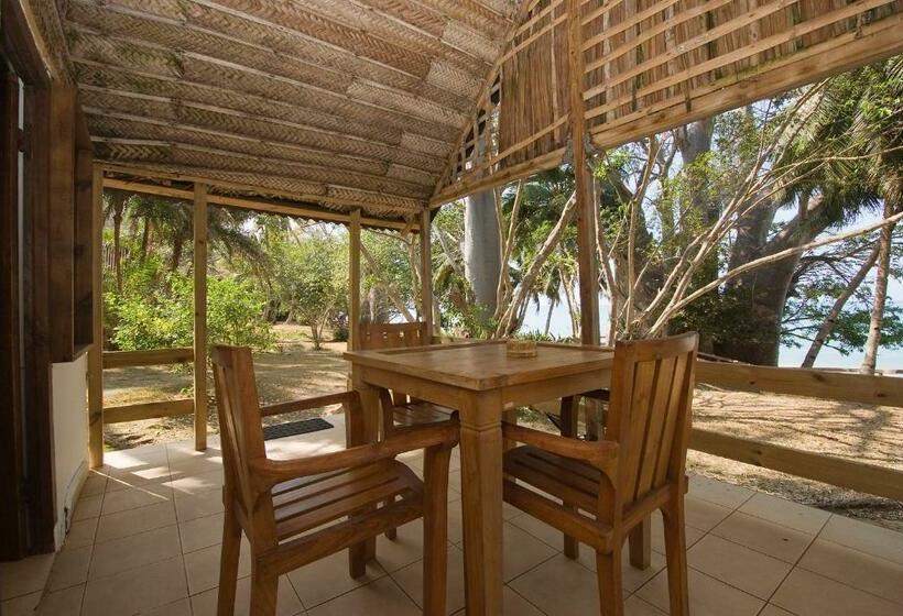 بانگلوی استاندارد, Le Jardin Maore