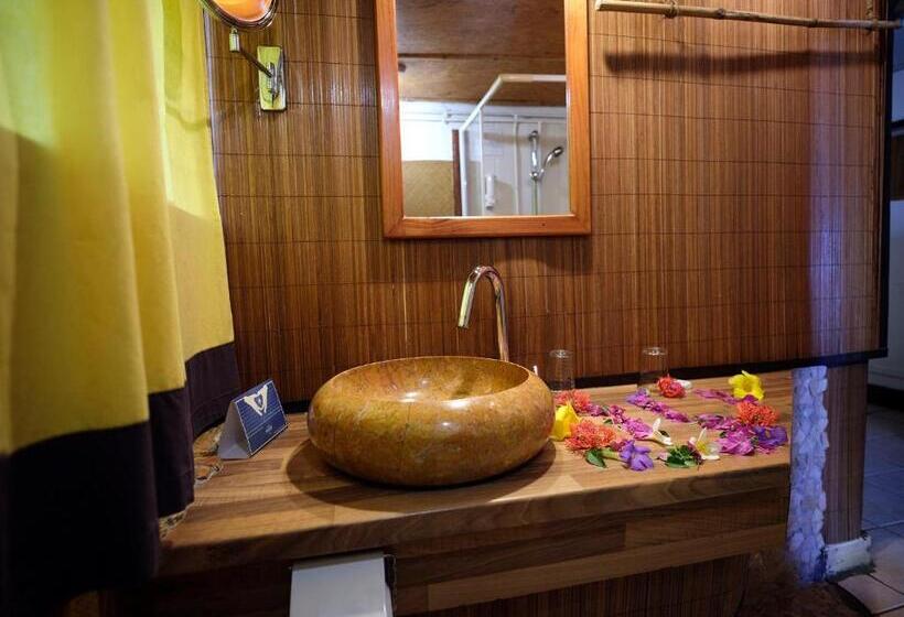 بانگلوی استاندارد, Le Jardin Maore