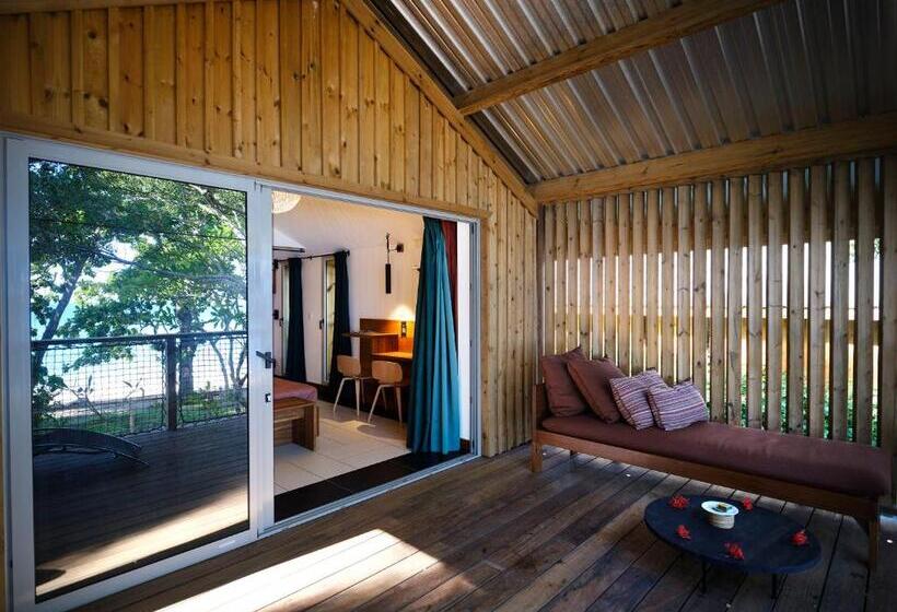 بنگله خانوادگی, Le Jardin Maore