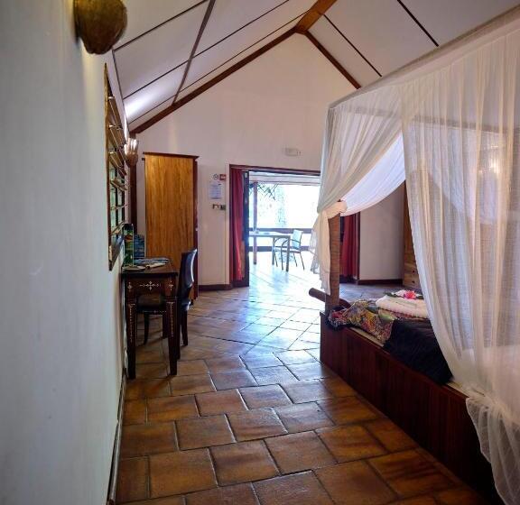 بانگلوی سوپریور, Le Jardin Maore