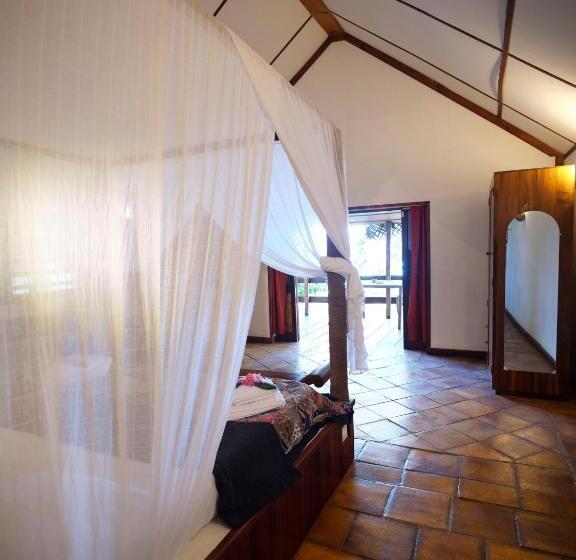 بانگلوی سوپریور, Le Jardin Maore