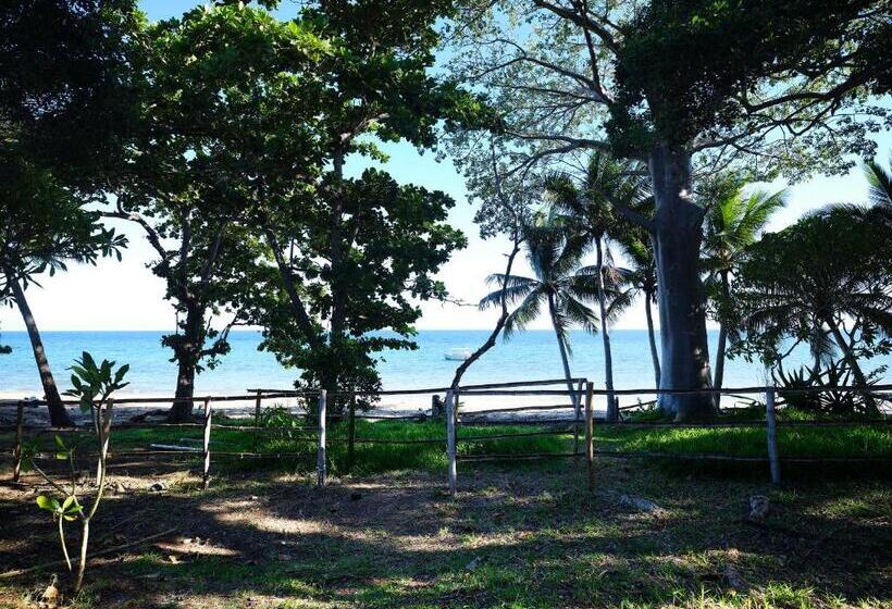 بنگله خانوادگی, Le Jardin Maore