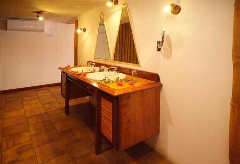 بانگلوی سوپریور, Le Jardin Maore