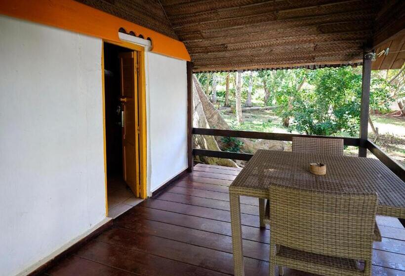 بانگلوی سوپریور, Le Jardin Maore