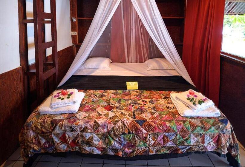 بانگلوی سوپریور, Le Jardin Maore