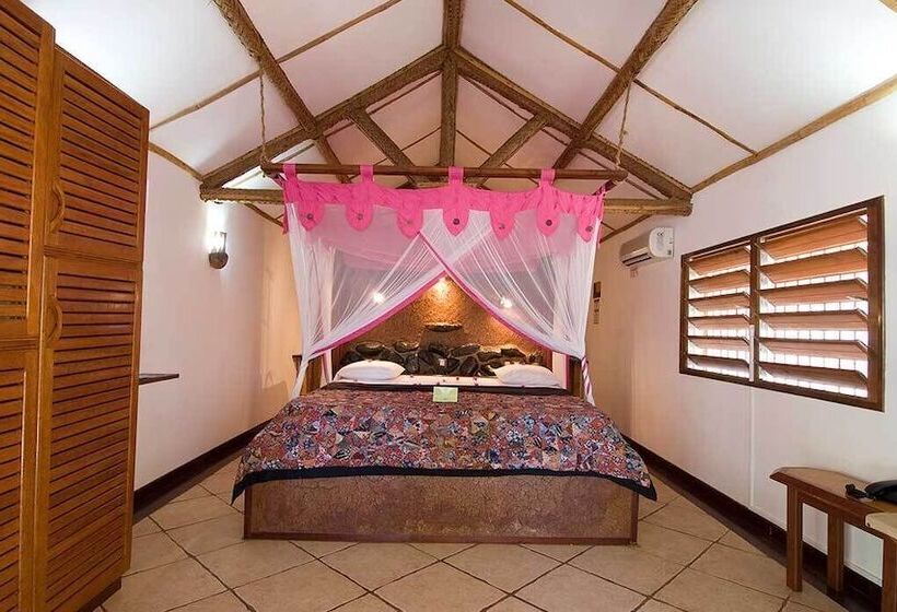 بانگلوی سوپریور, Le Jardin Maore