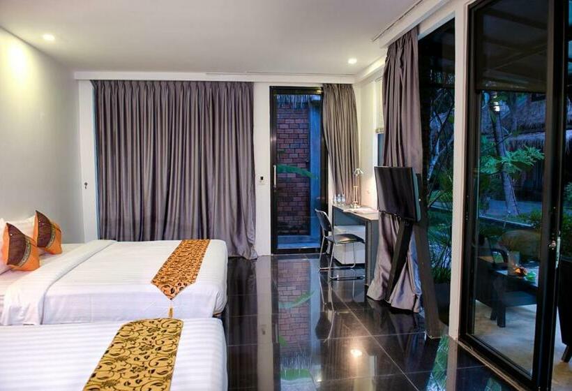 Номер Deluxe с Террасой, Maison Gen Angkor