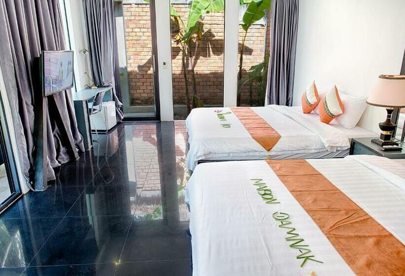 Номер Deluxe с Террасой, Maison Gen Angkor