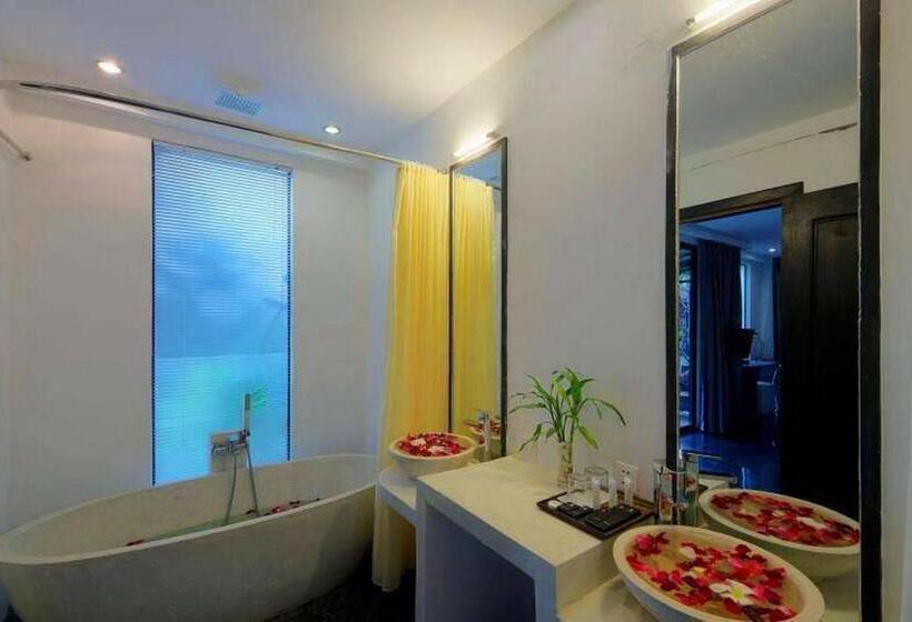 Номер Deluxe Кровать Куин, Maison Gen Angkor