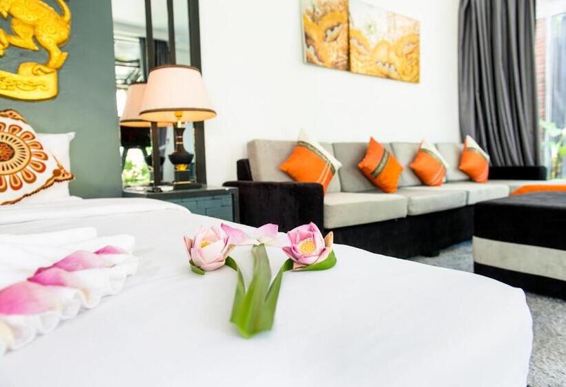 Номер Deluxe с Террасой, Maison Gen Angkor