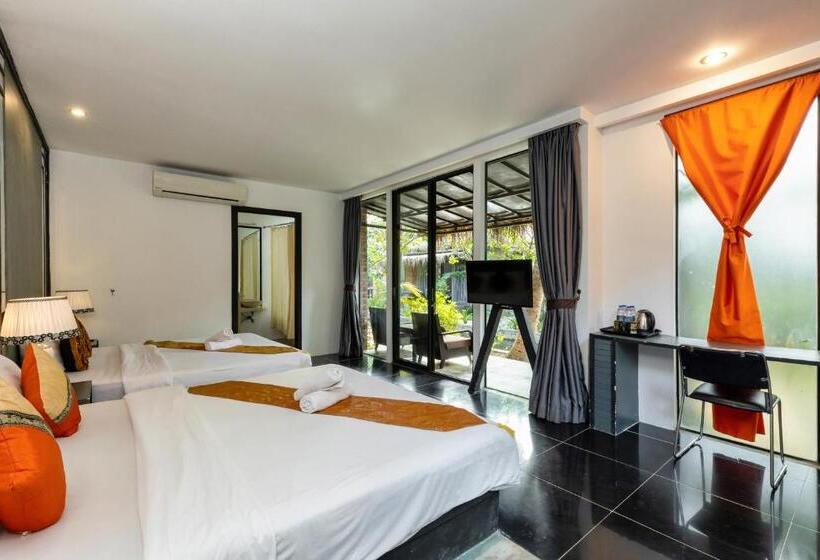 Номер Deluxe Кровать Куин, Maison Gen Angkor