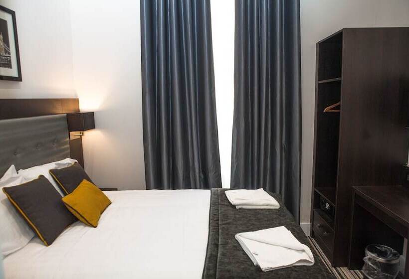 豪华房间, The Tudor Inn