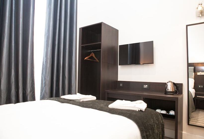 豪华房间, The Tudor Inn