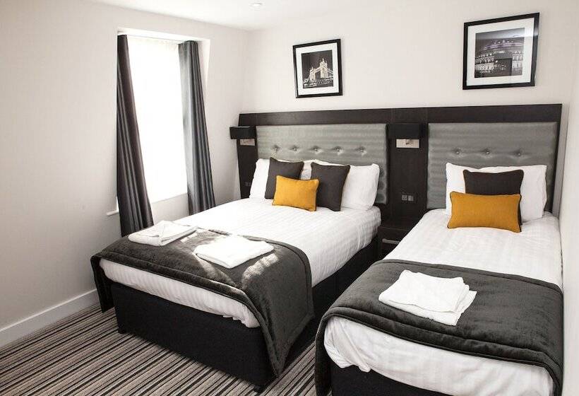 Quarto Triplo Deluxe, The Tudor Inn