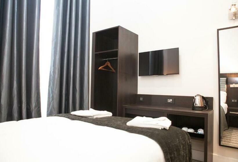 豪华房间, The Tudor Inn