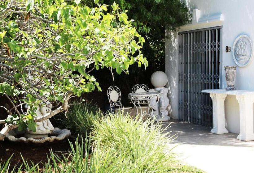 ガーデンビュースタンダードルーム, Belurana River Manor