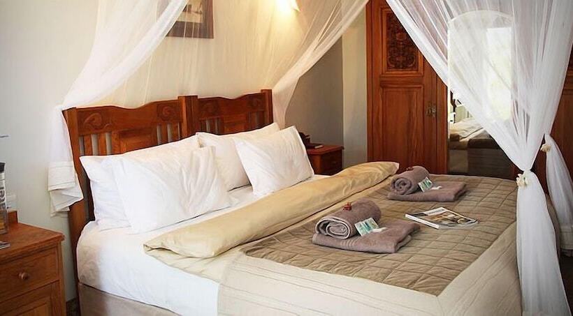 デラックスルーム, Belurana River Manor