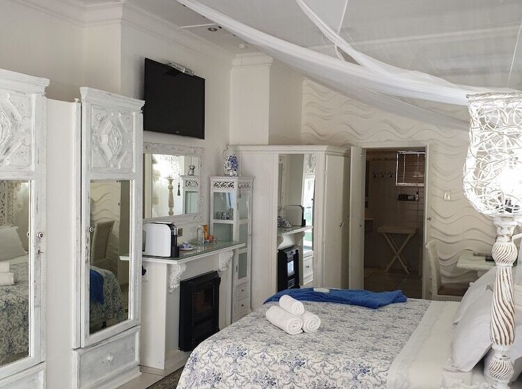 Номер Deluxe, Belurana River Manor