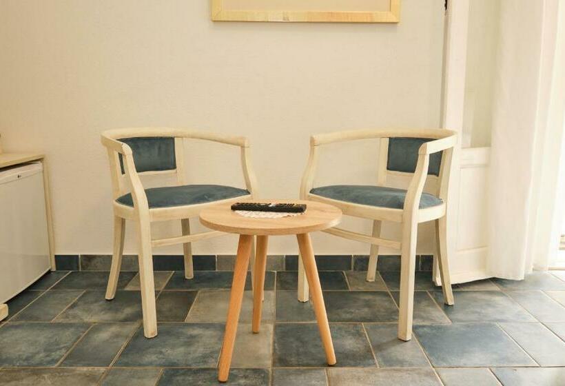 اتاق استاندارد, La Villetta