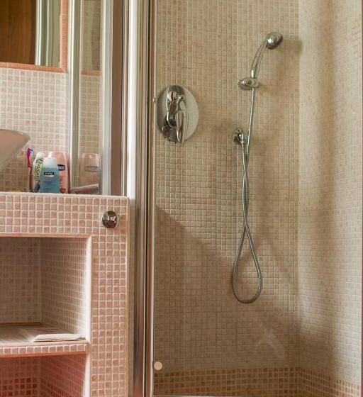 اتاق استاندارد, La Villetta