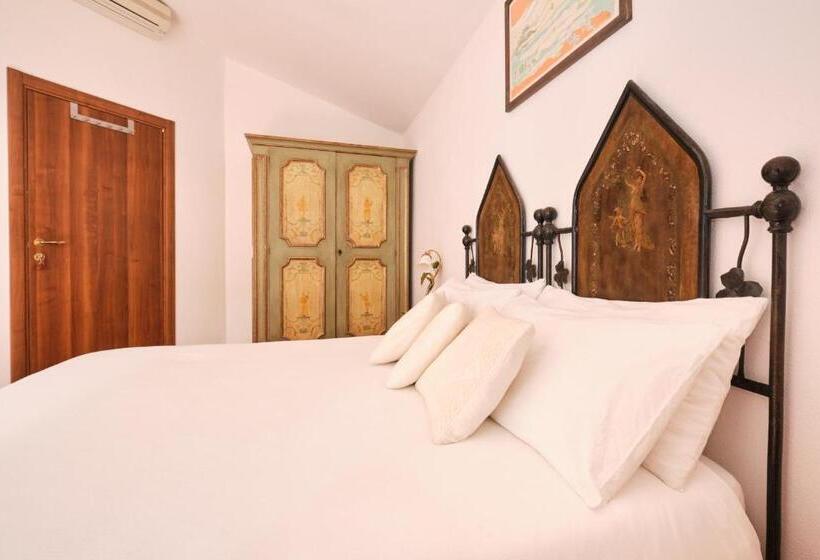 اتاق استاندارد, La Villetta