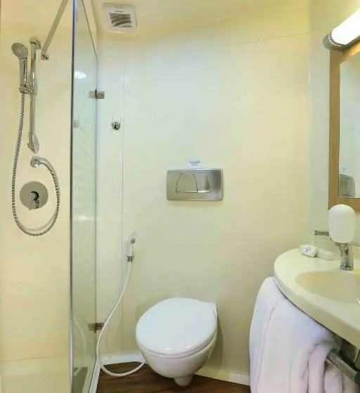 Deluxe-huone, Cordela Hotel Cirebon