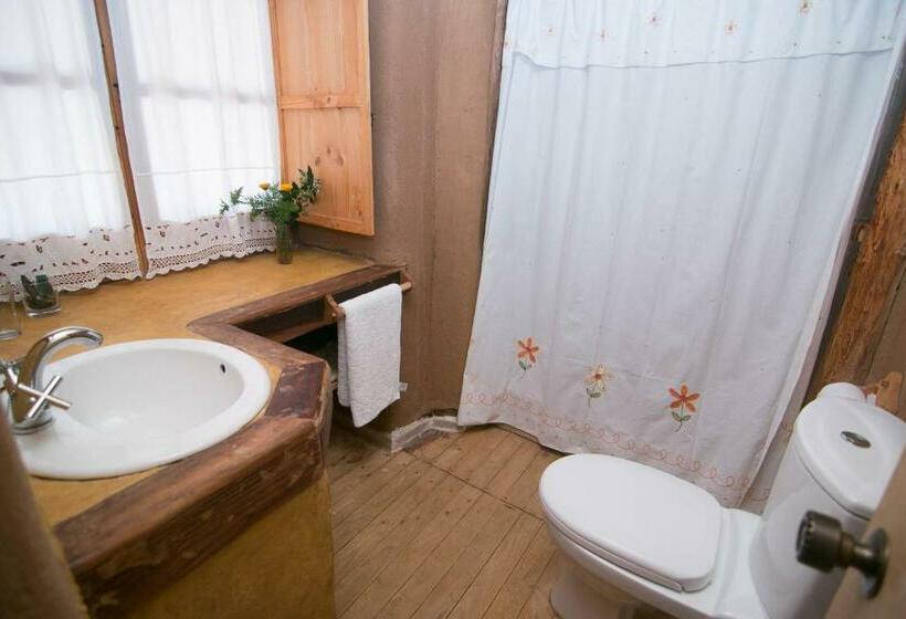 غرفة قياسية, Casona Distante