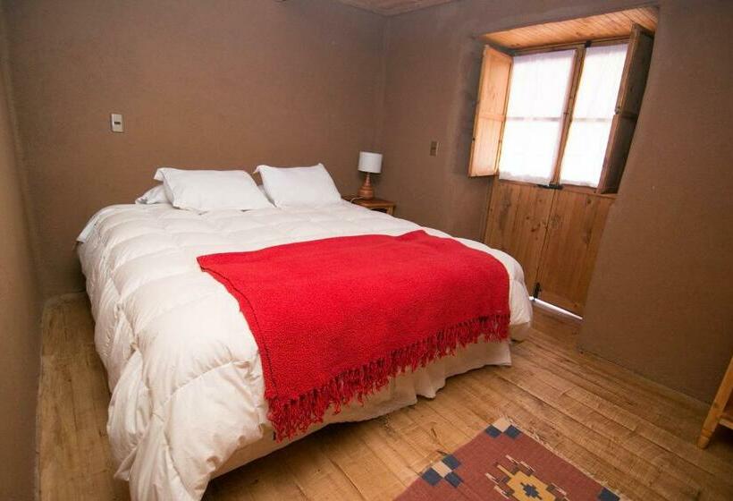 غرفة قياسية, Casona Distante