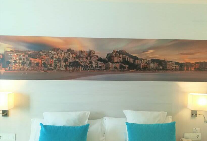 高级大房间, Censal