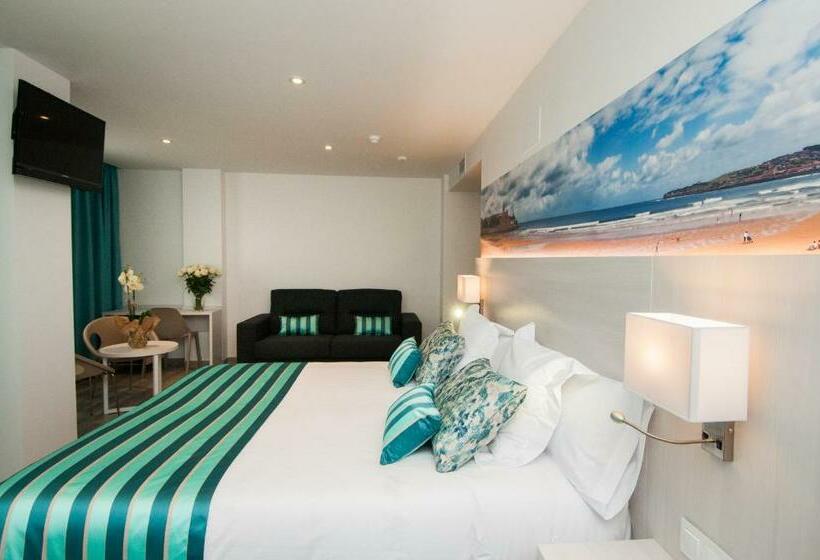 小型豪华套房, Censal