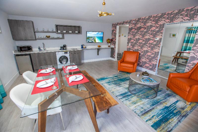 디럭스 룸, Cordela Hotel Cirebon