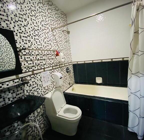 סוויטה דלוקס, Ct