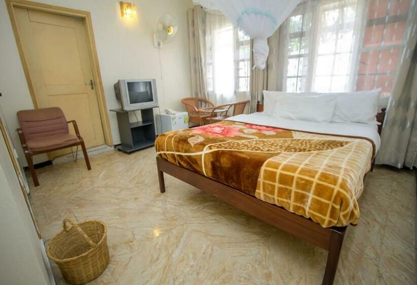 اتاق استاندارد, Jinja Safari