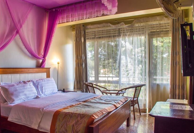 اتاق استاندارد, Jinja Safari