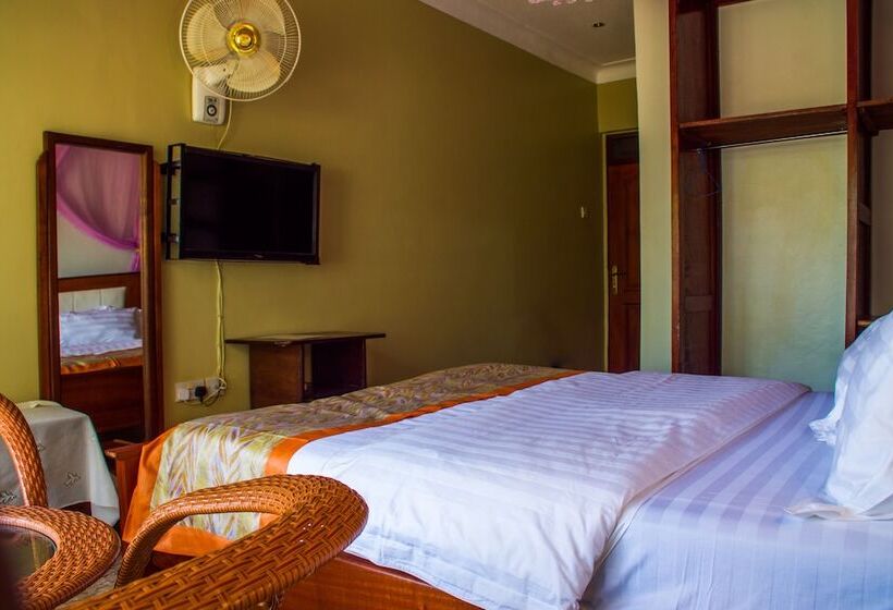 اتاق استاندارد, Jinja Safari