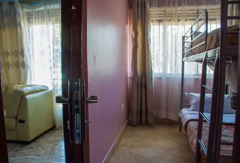 اتاق استاندارد, Jinja Safari