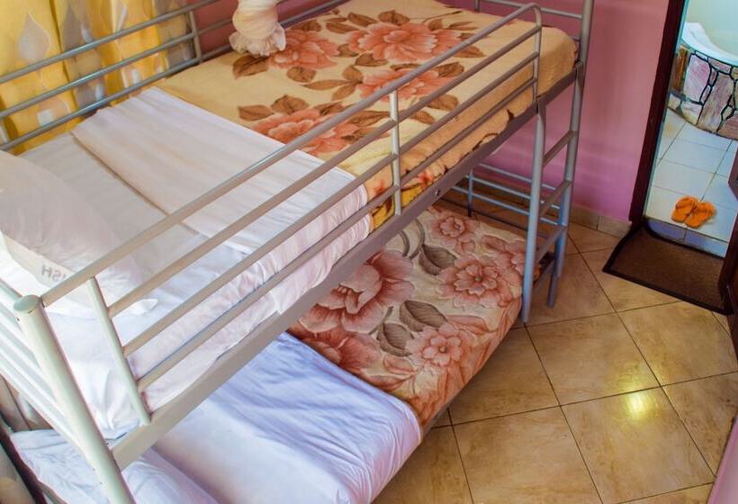 اتاق استاندارد, Jinja Safari